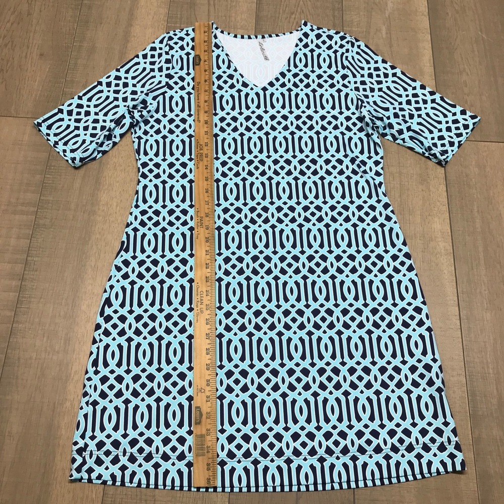 Lulu B Dress Womens Size L Blue Printed V-Neck Geometric Shift Stretch Beach - Picture 9 of 10
